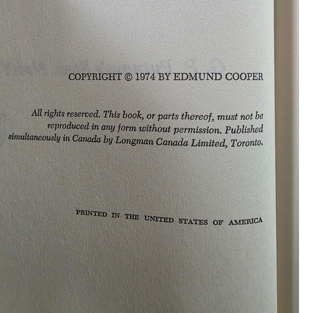 The Slaves of Heaven Edmund Cooper 1974 Sci-Fi Hardcover Book Club Edition Red - Picture 4 of 4